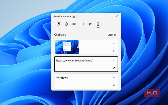 Windows clipboard showing pinned item on desktop