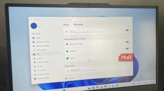 Windows laptop showing Resume feature