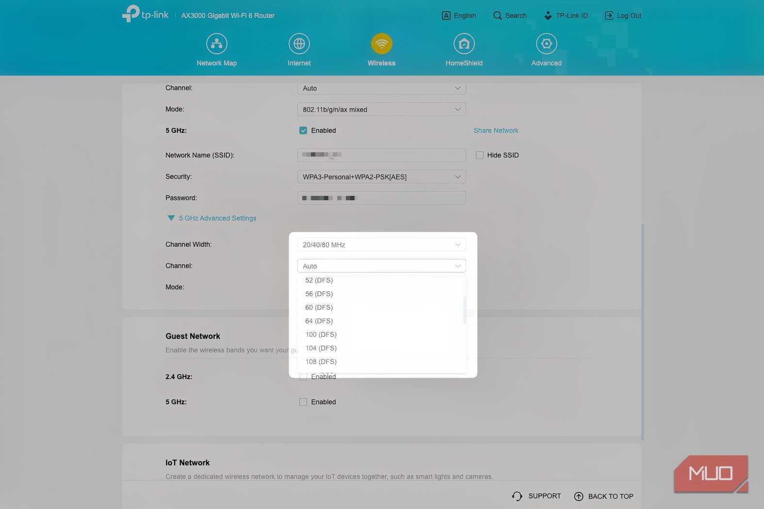 A Wi-Fi router's dashboard showing options for Wi-Fi channel selection