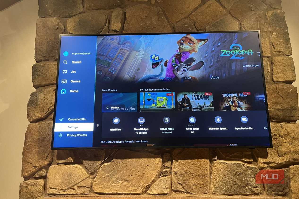 The Settings menu on the homepage of Samsung TV