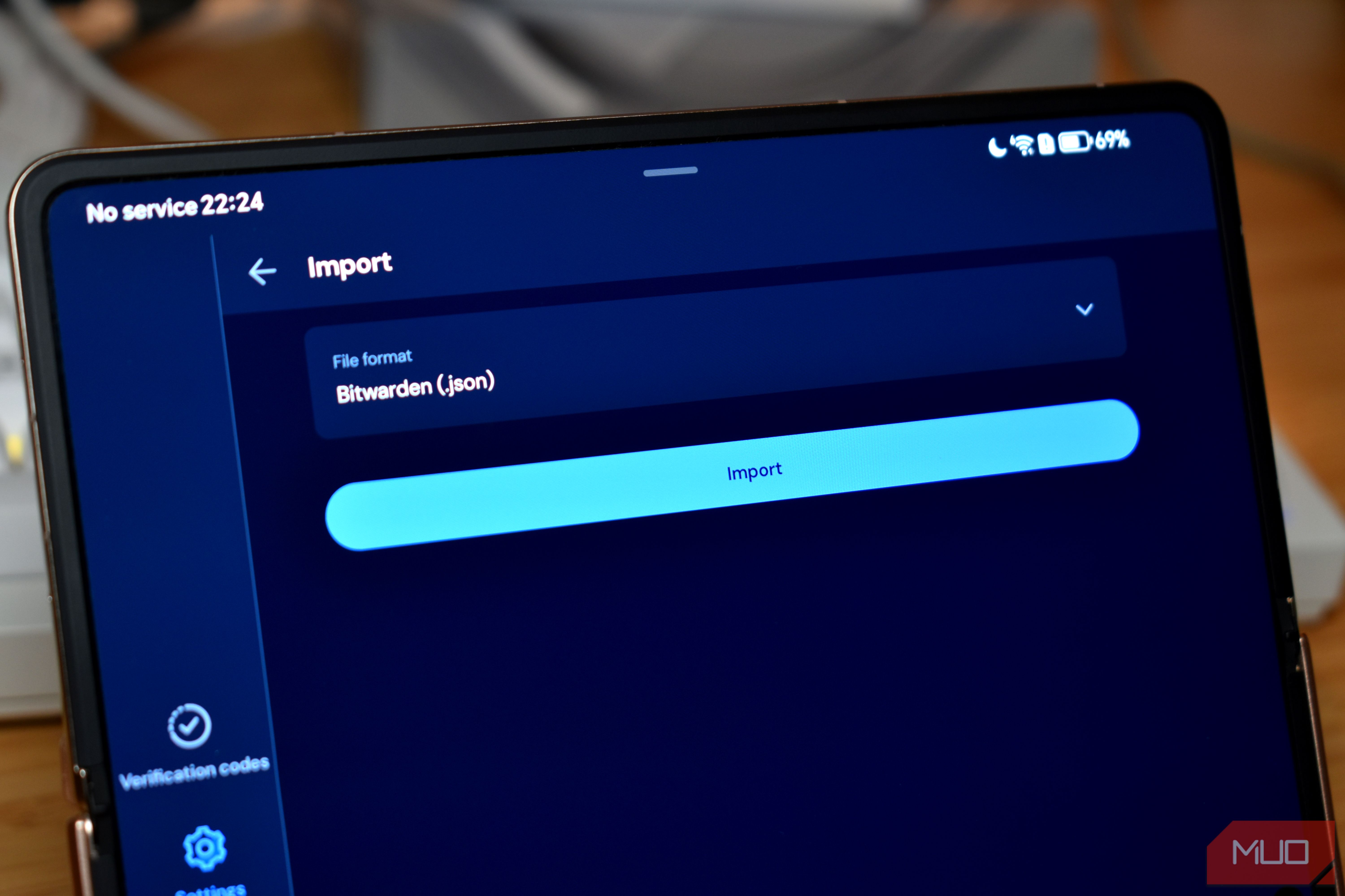 bitwarden authenticator app import