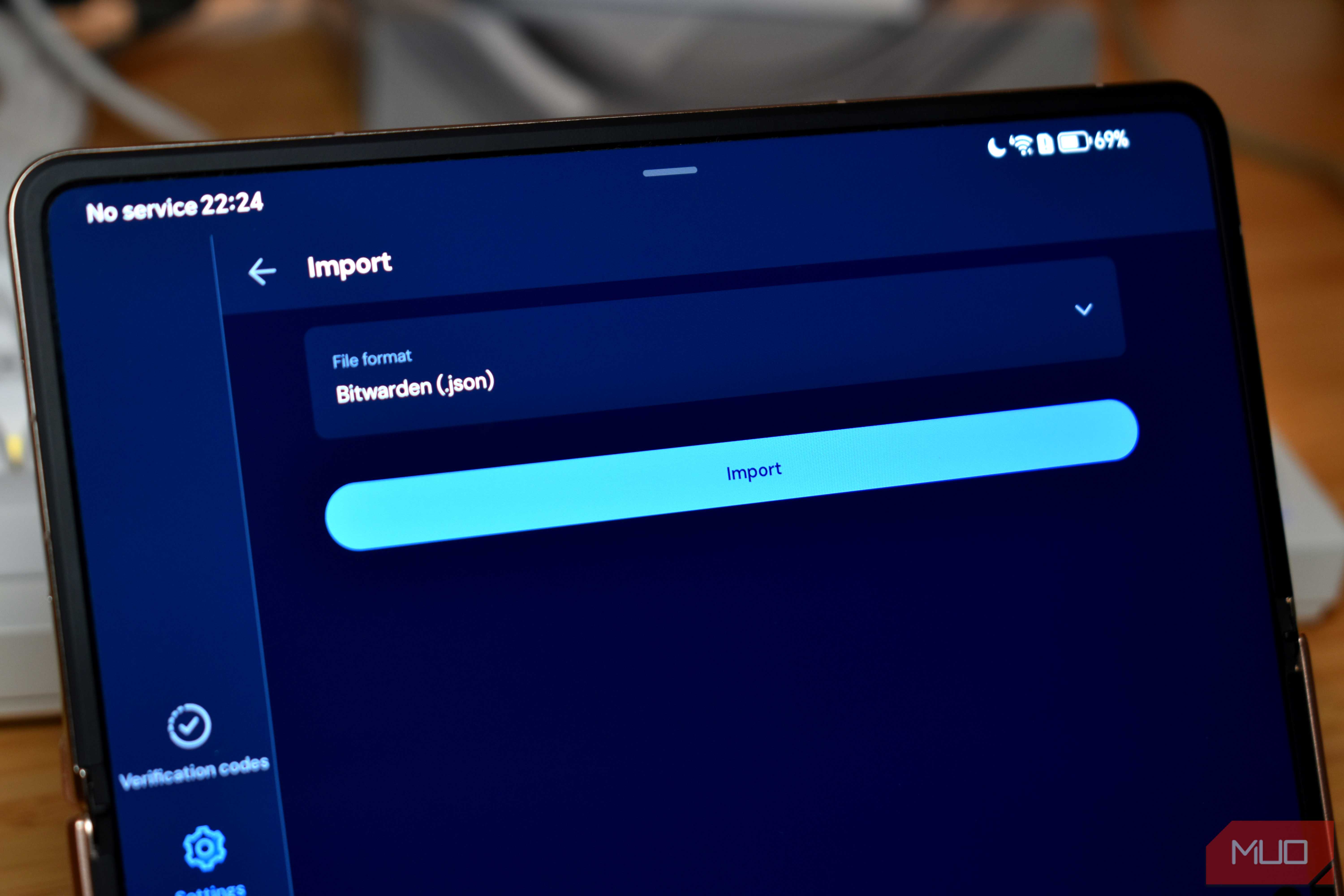 bitwarden authenticator app import