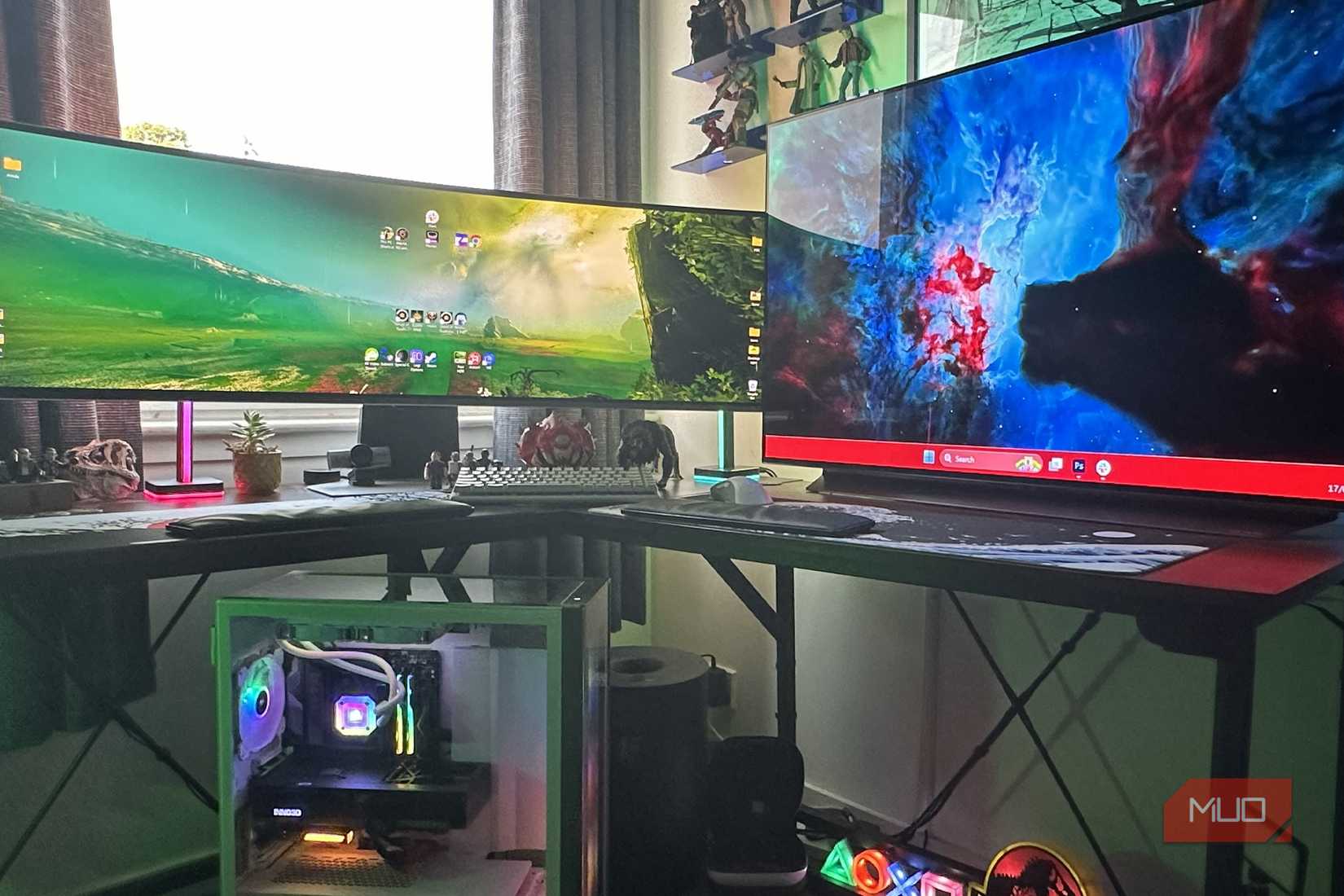 good cable management with a multi-monitor setup