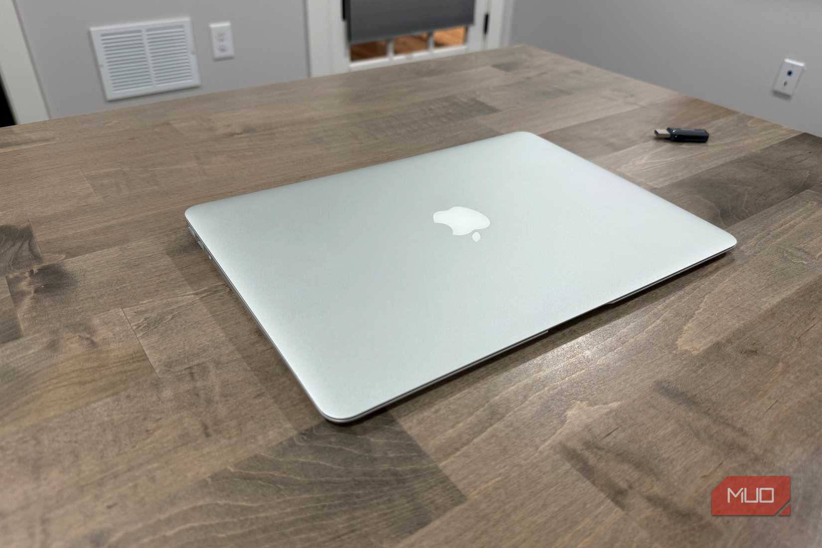 closed 2017 macbook air on desk
