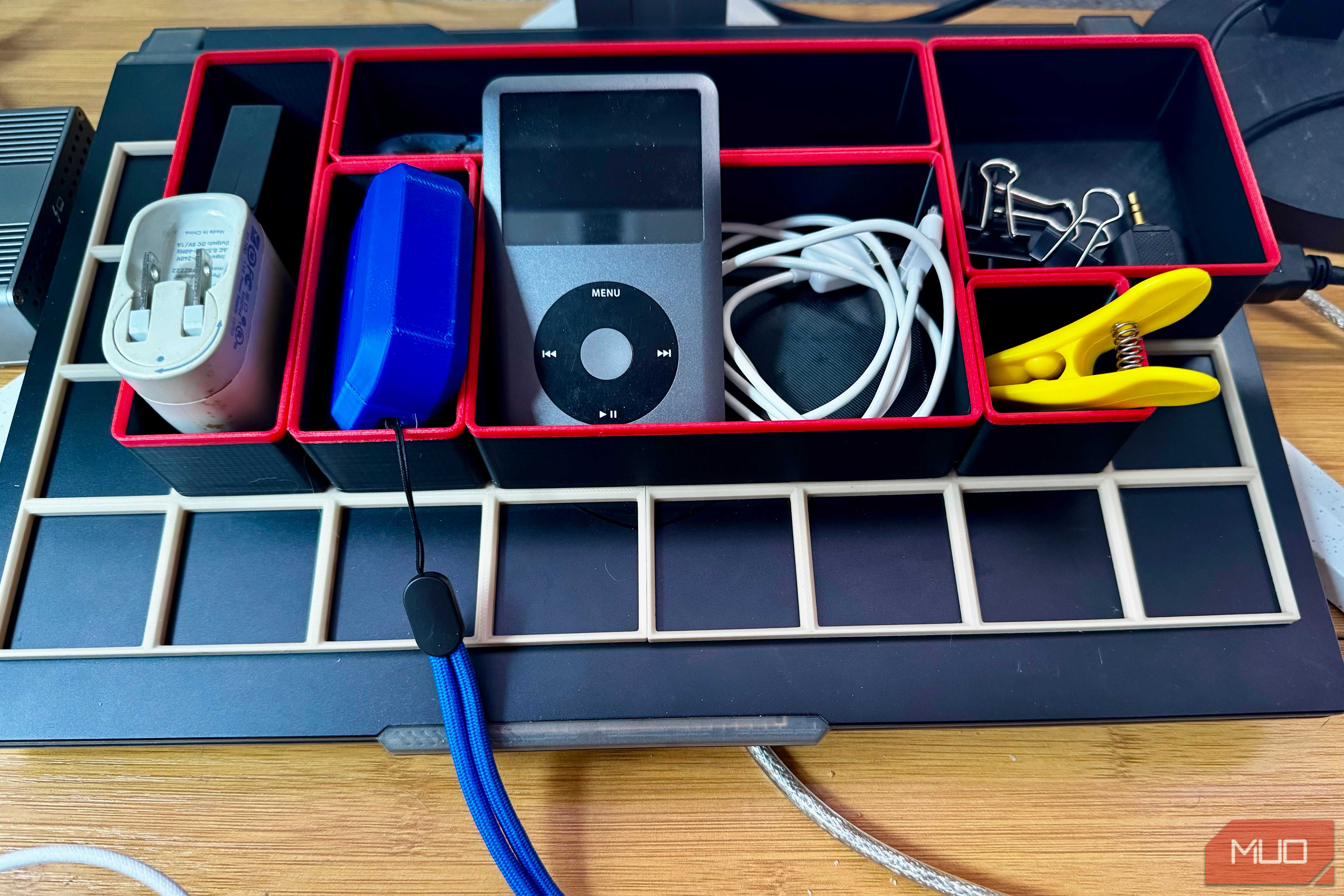 Work in progress desk organizer