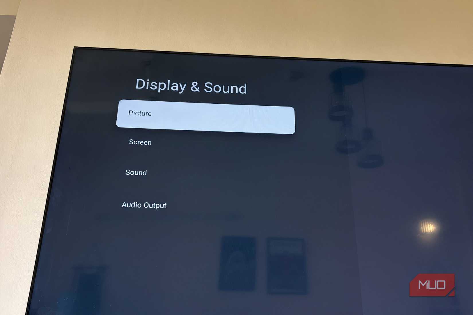 Display & Sound setting on smart TV
