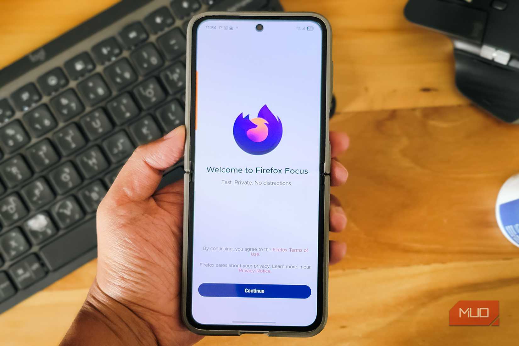 FIreofox Focus browser app open in Samsung Galaxy Z Flip 6 held by a person