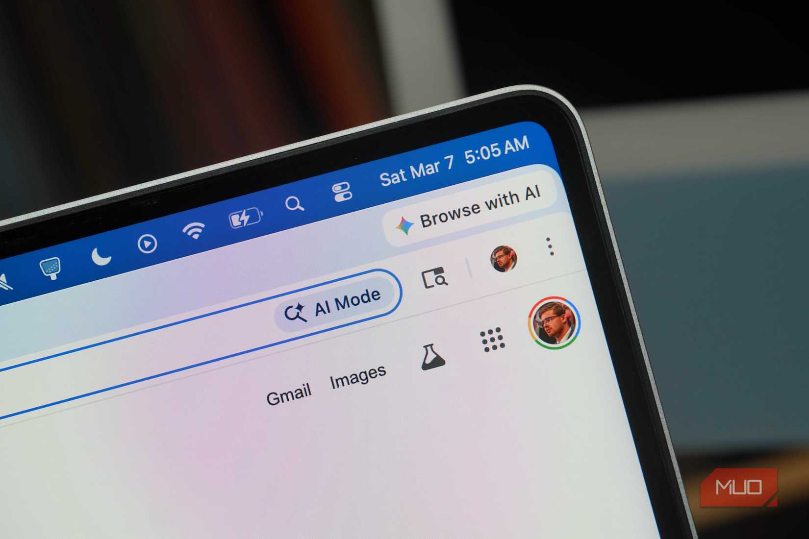The Browse with AI button in Chrome.