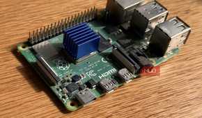 Heatsinks on a Raspberry Pi 4