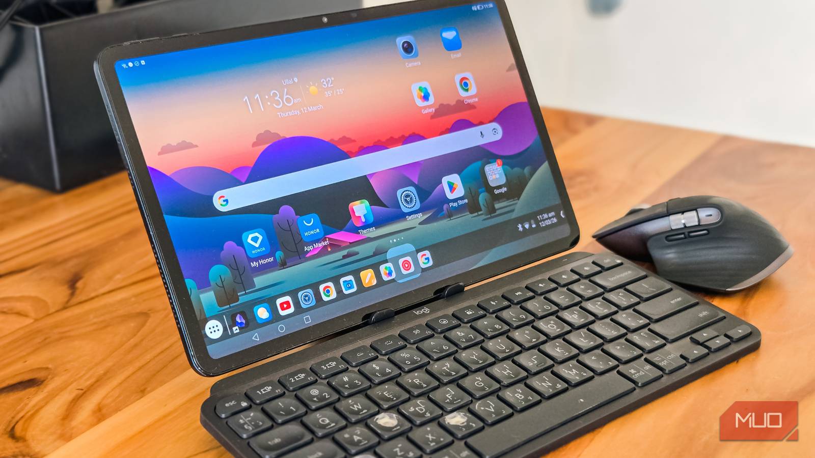 I made 5 tweaks to my Android tablet, and it works better than a Chromebook now