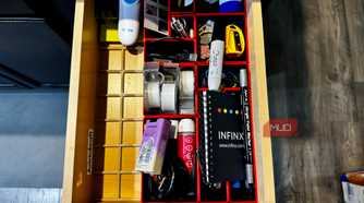 Junk drawer without scissors