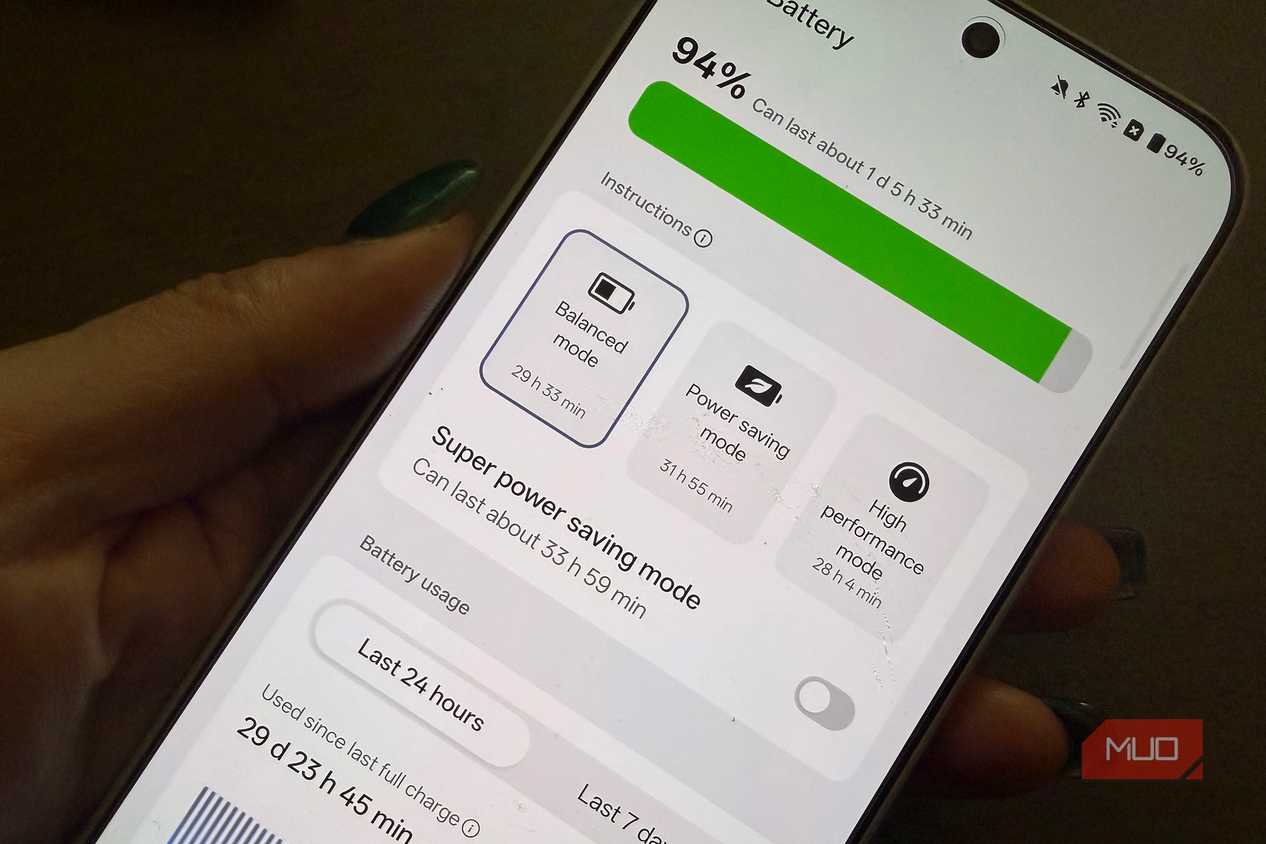 A close-up of the power saving mode options in the OnePlus 15
