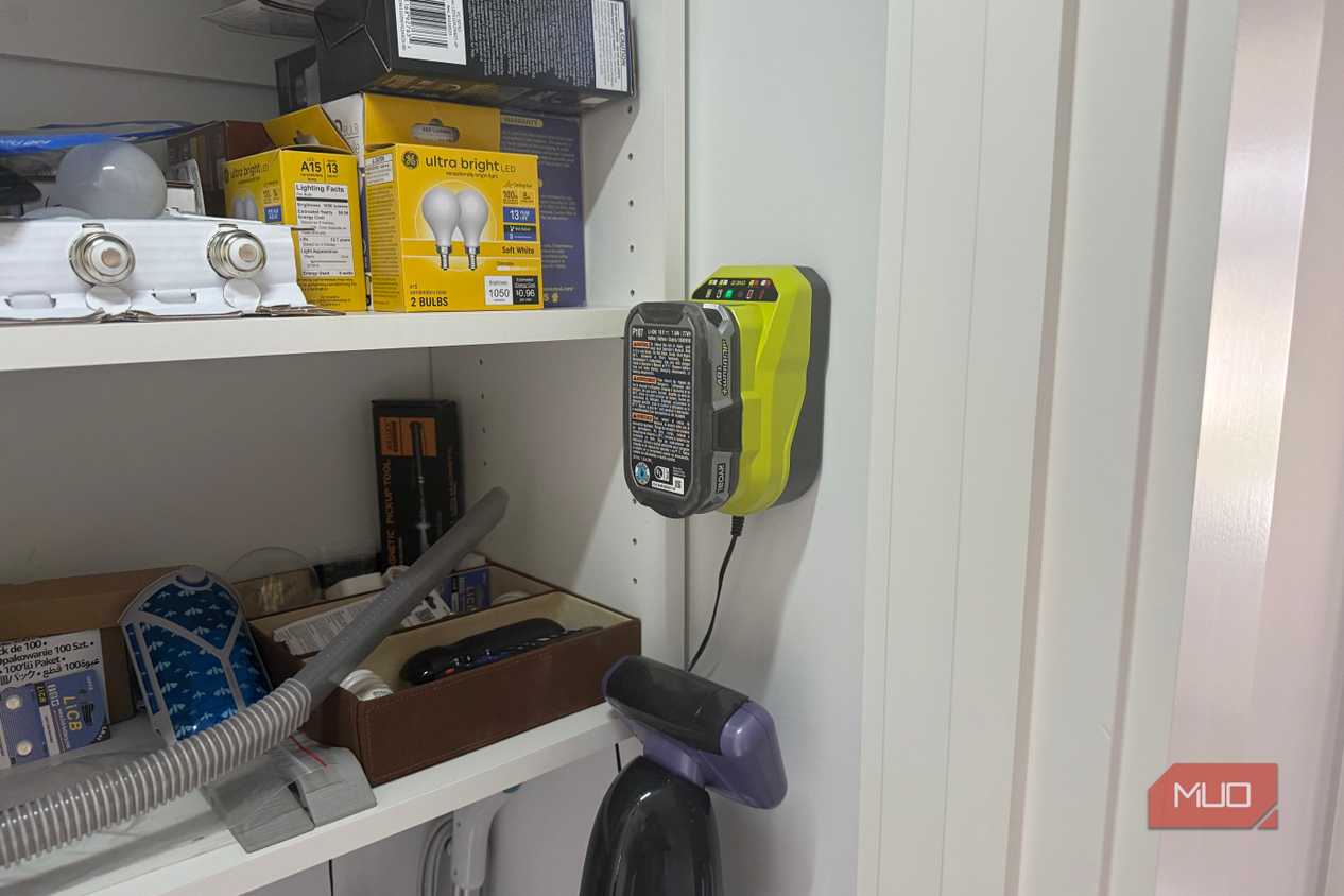 ryobi 18v lithium battery on charger