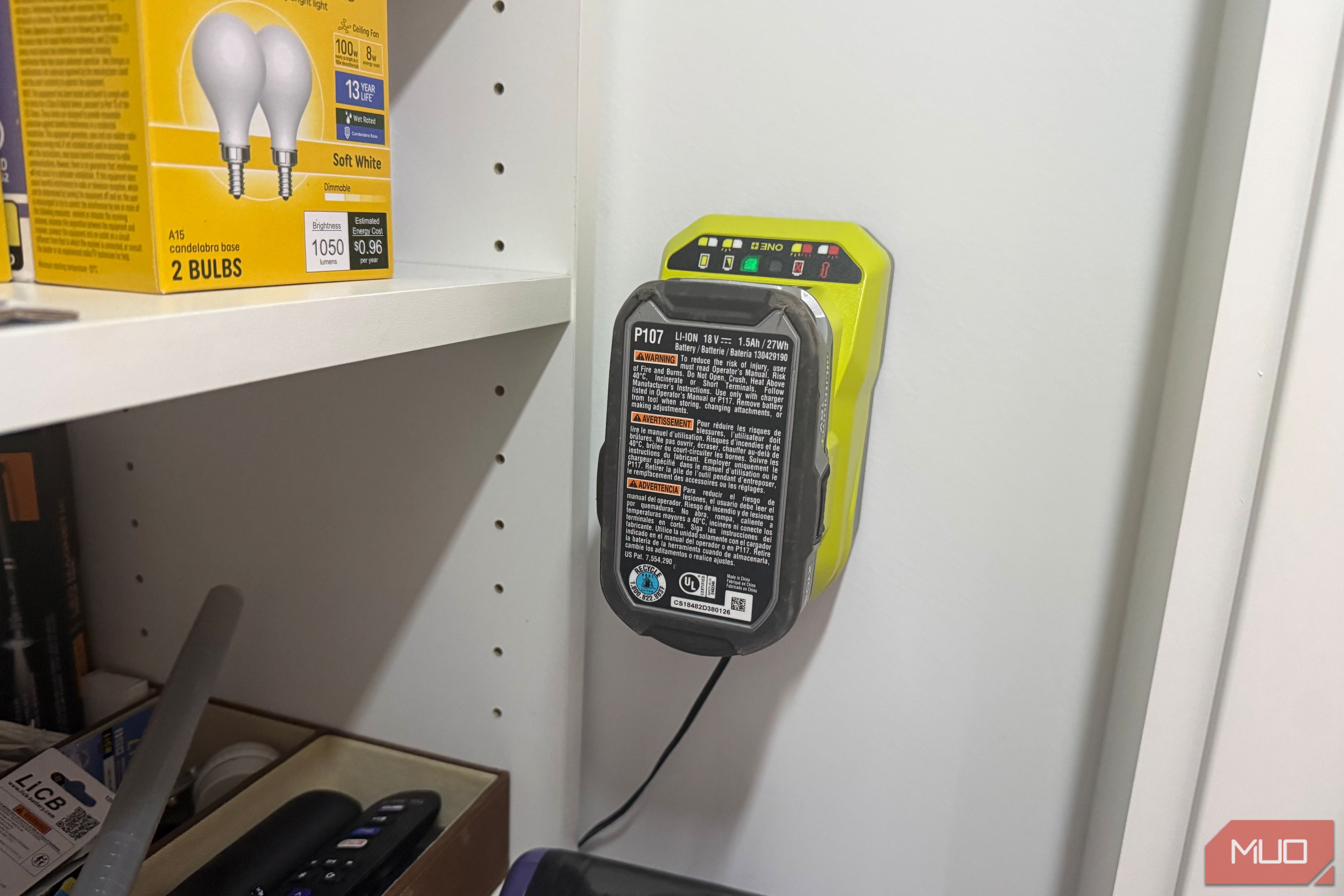 ryobi 18v lithium on wall charger