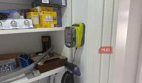 ryobi 18v lithium wall mounted charger
