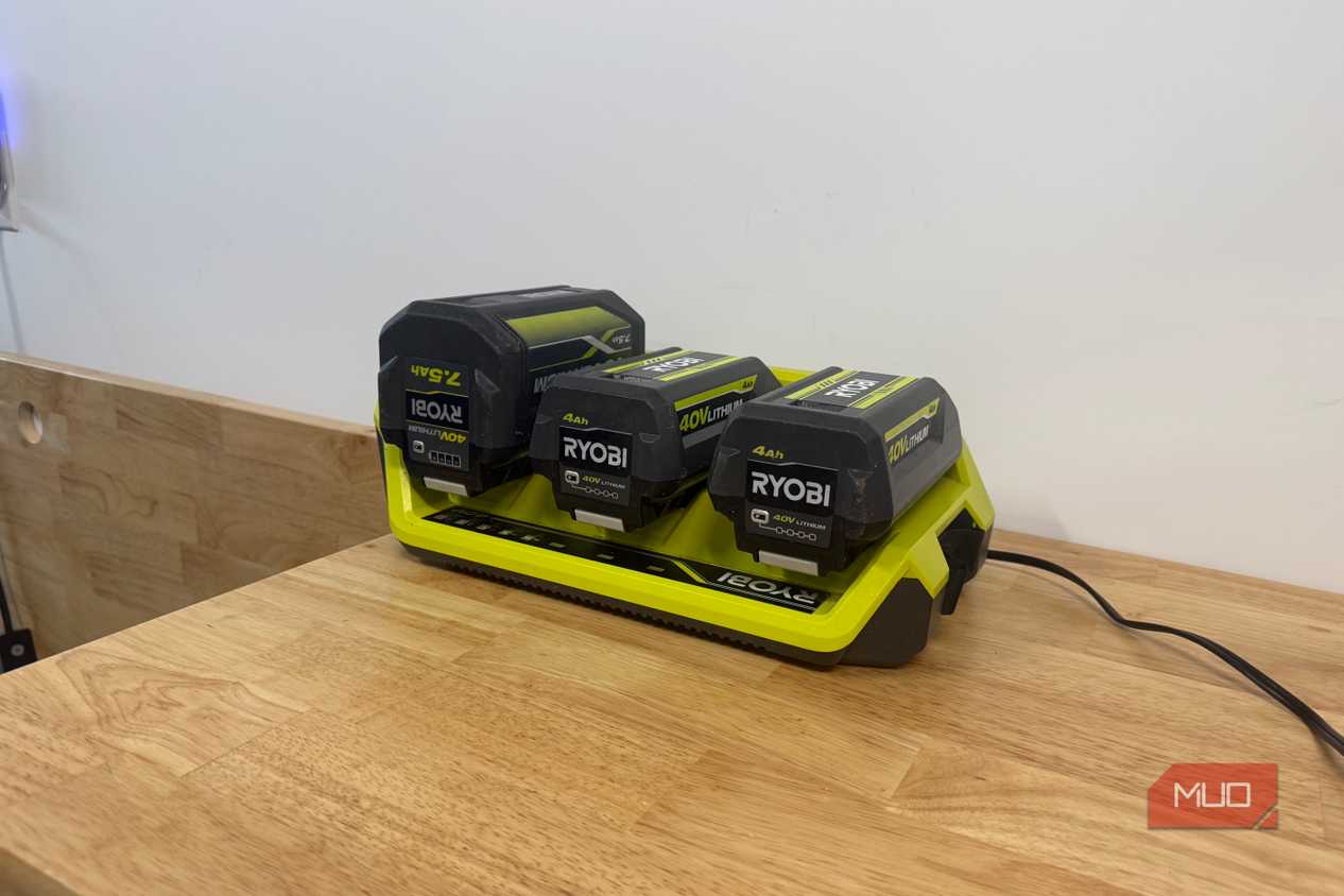 ryobi 40v lithium batteries on multi charger