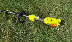 Ryobi Edger battery compartment