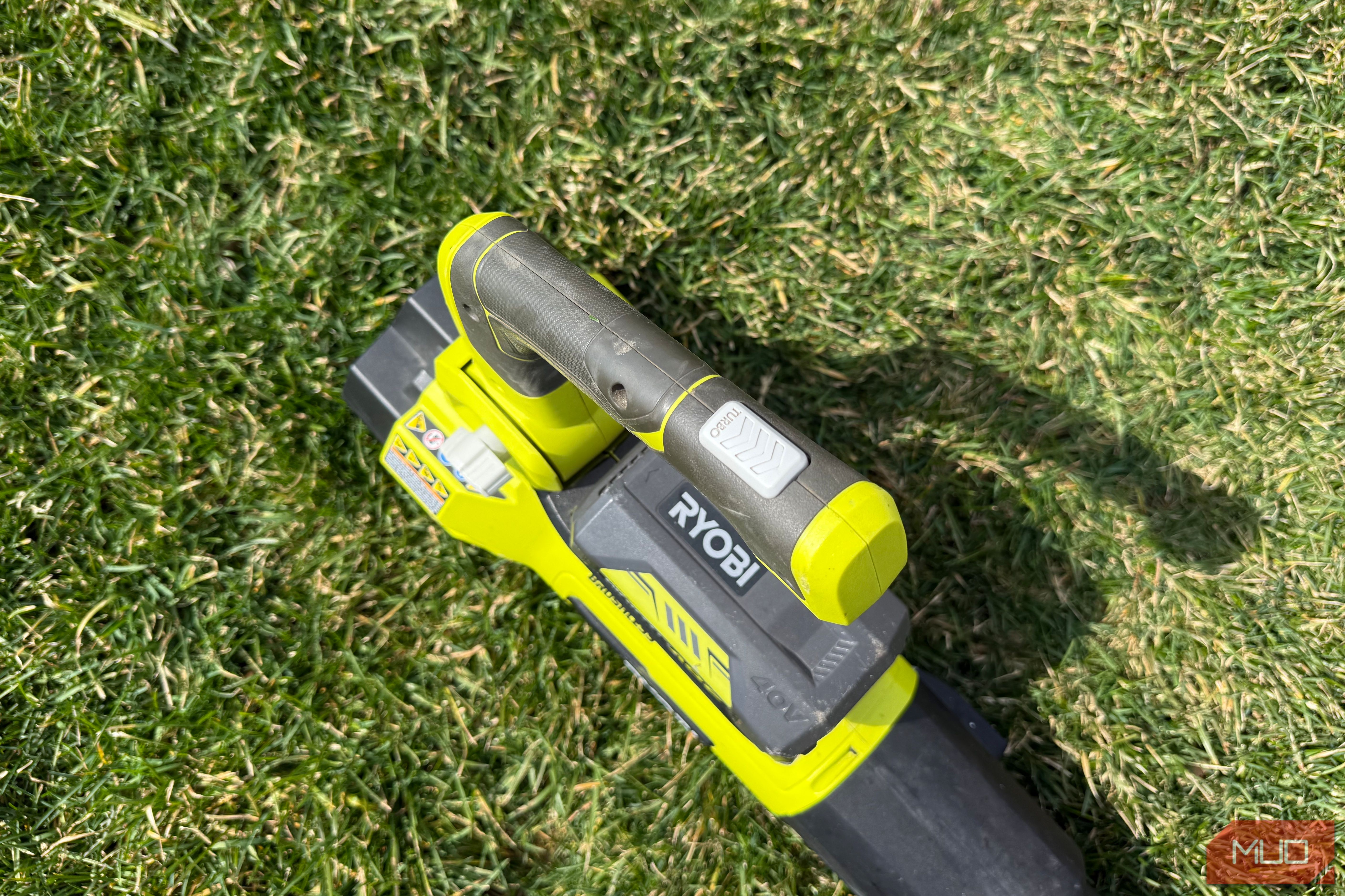 Ryobi Leaf Blower turbo button