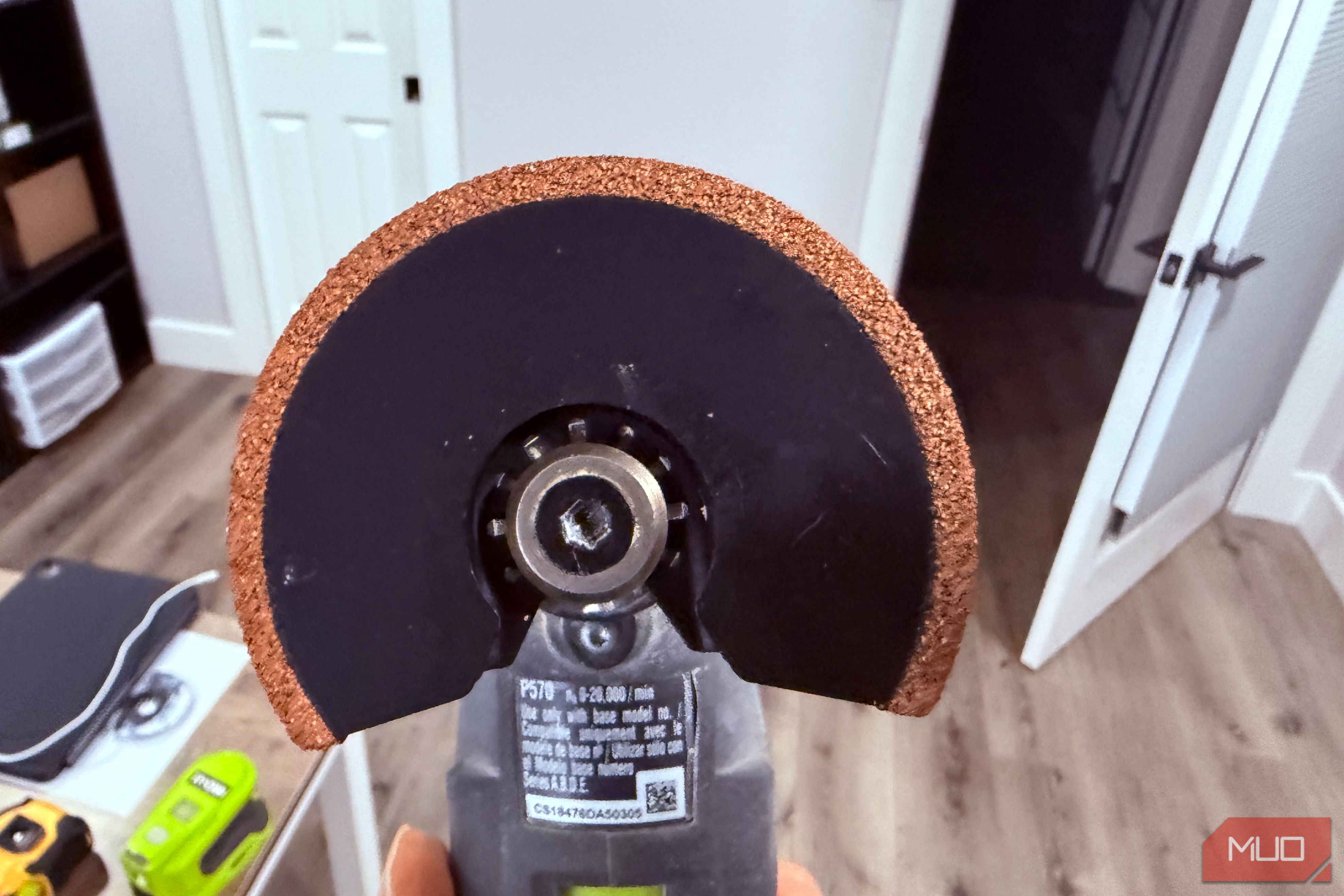 Ryobi oscillating tool with grout blade close