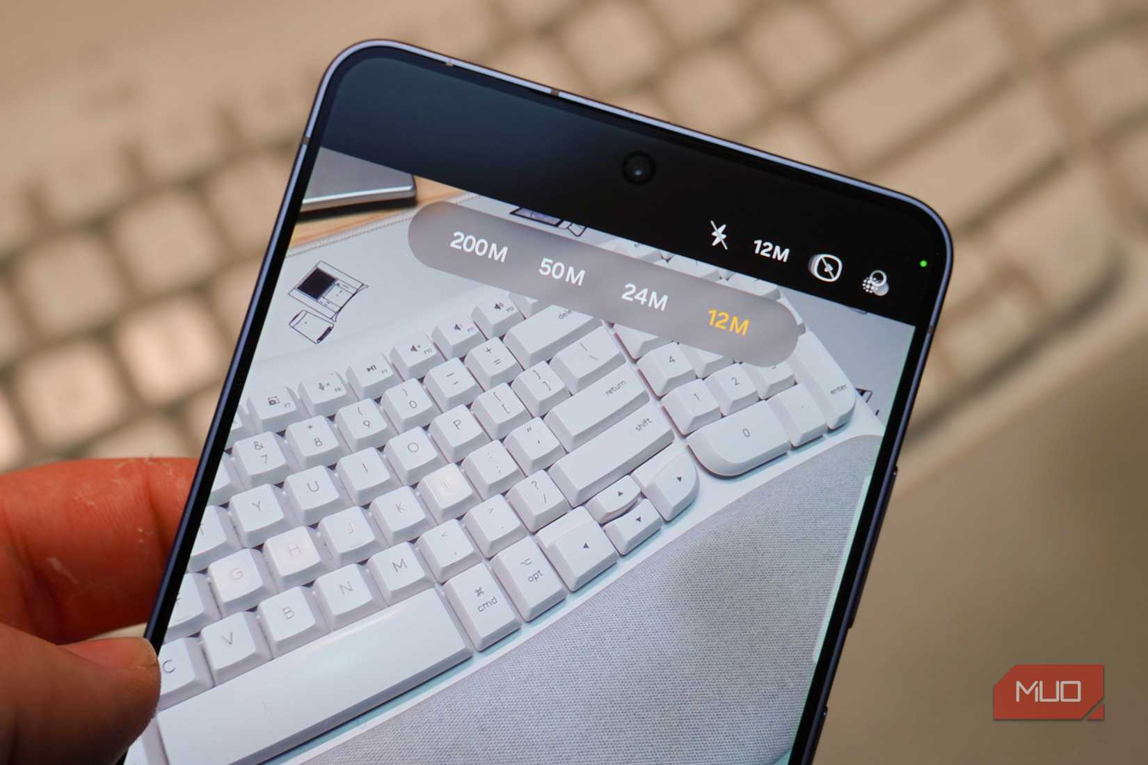 The 24MP camera option in the Galaxy S26 camera app.