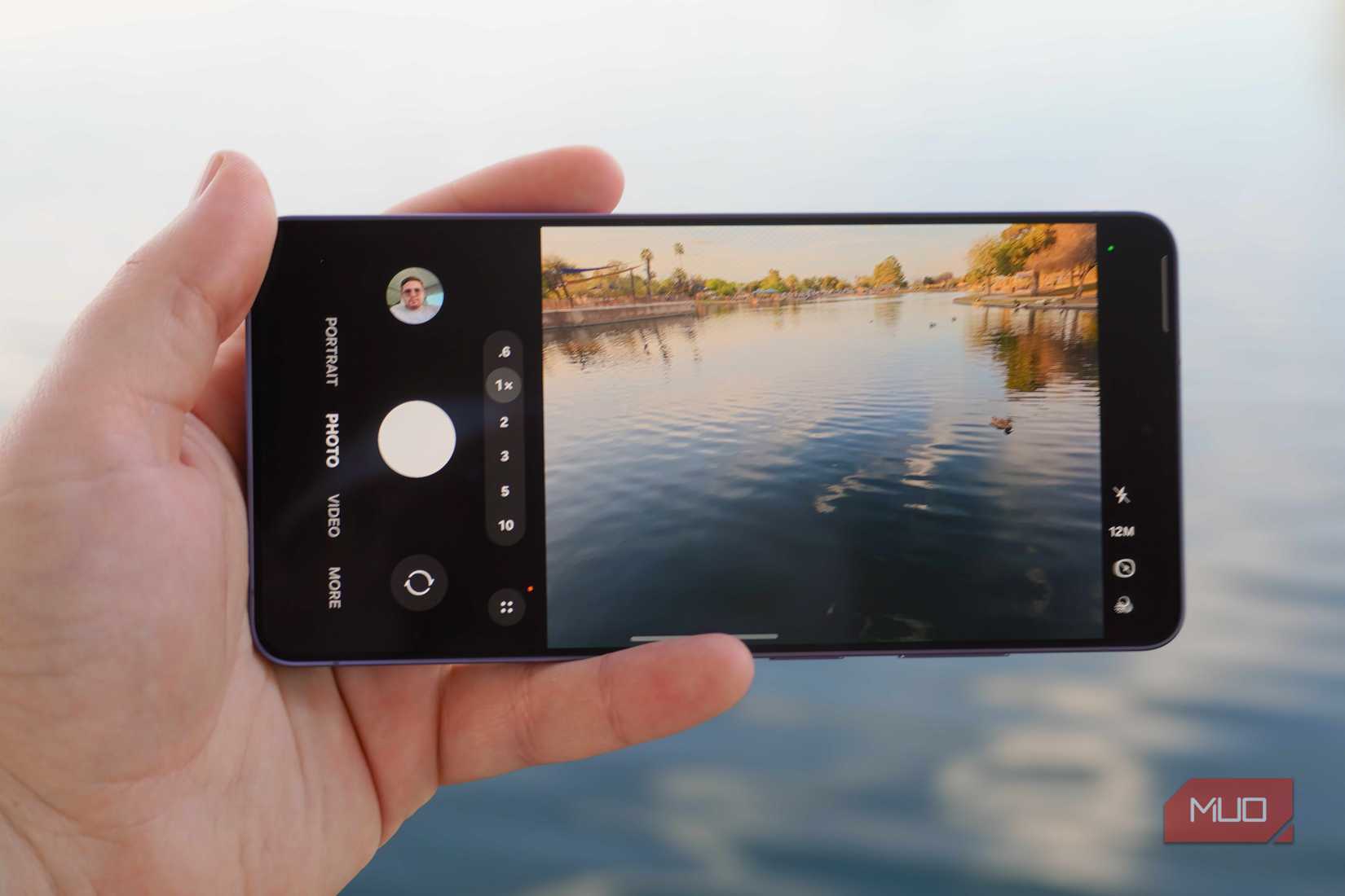 Using the camera on the Galaxy S26 Ultra.