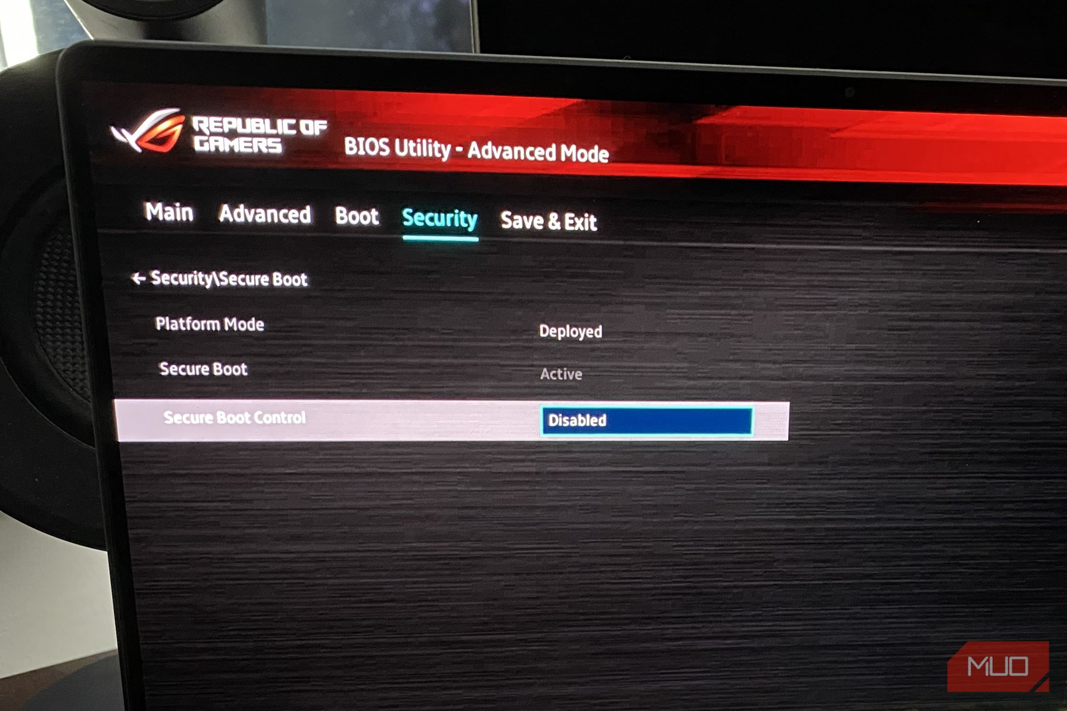 I turned off Secure Boot and my PC didn't explode
