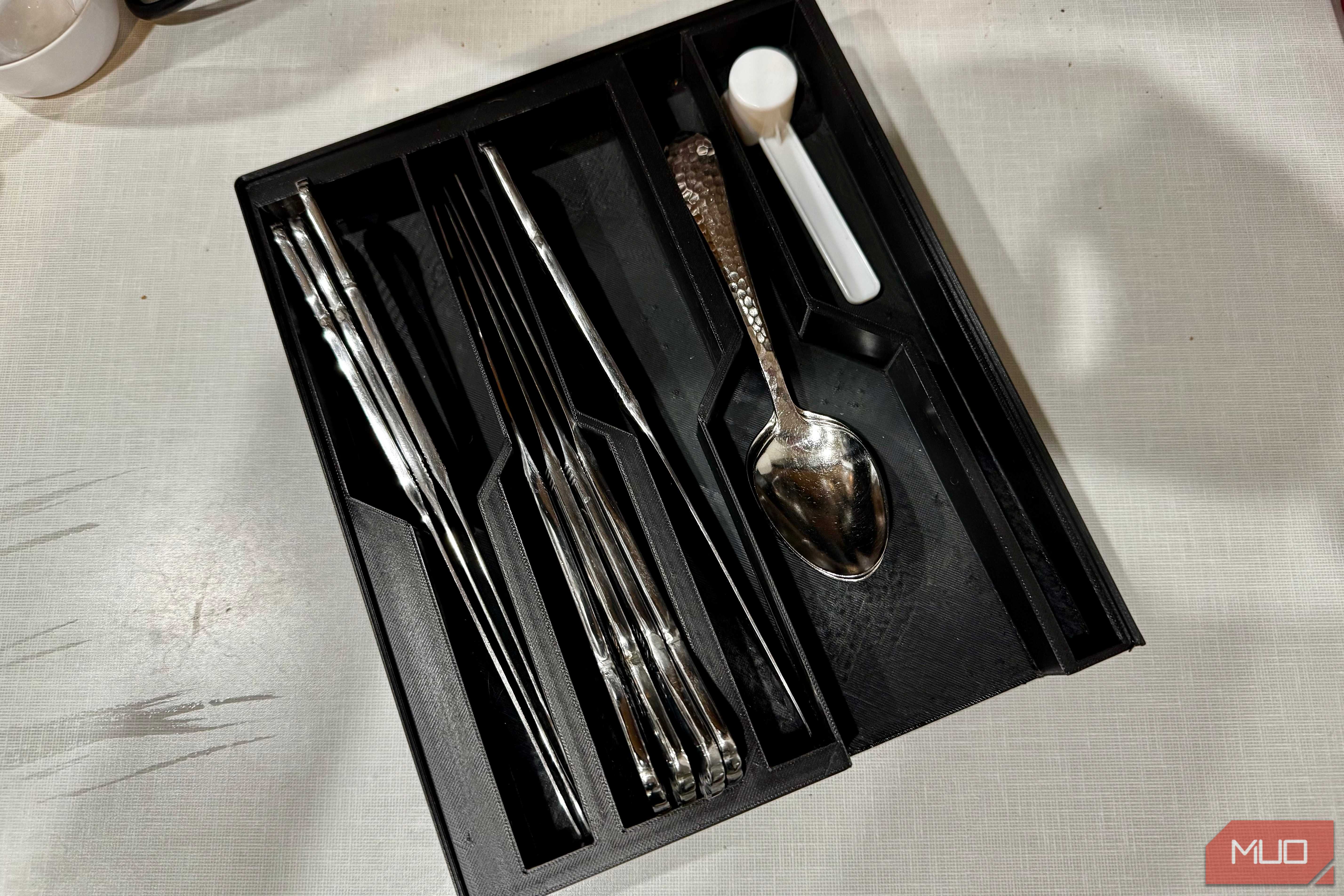 separate utensils