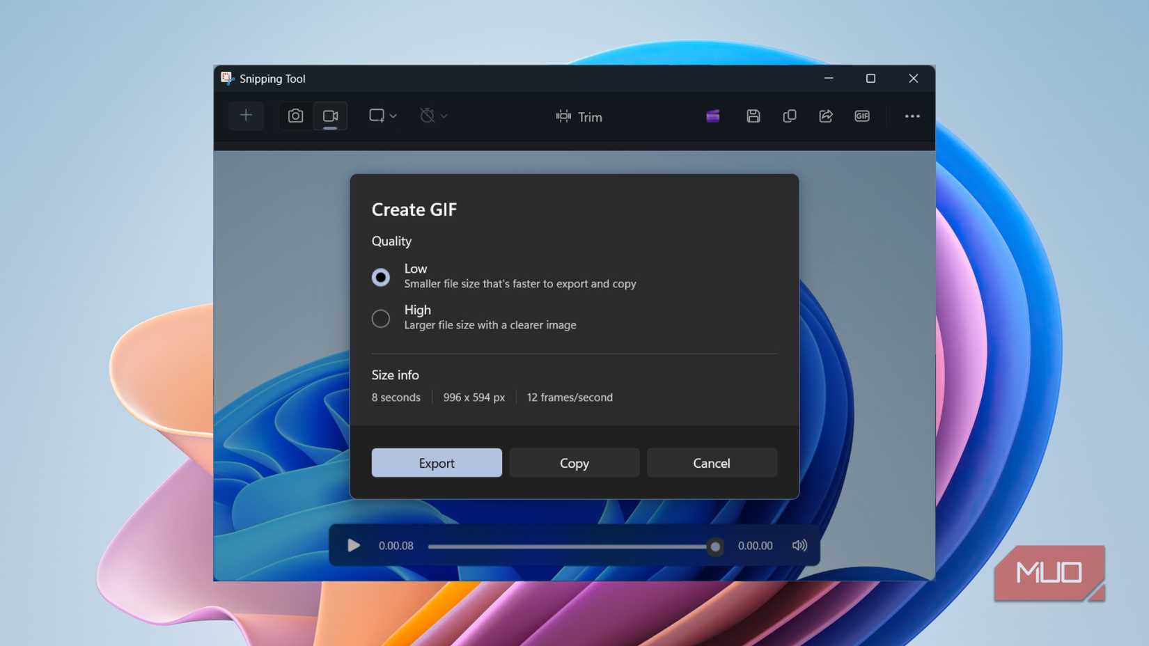 Herramienta de recorte Crear menú de configuración de exportación de GIF que muestra opciones para conversión de video de baja y alta calidad