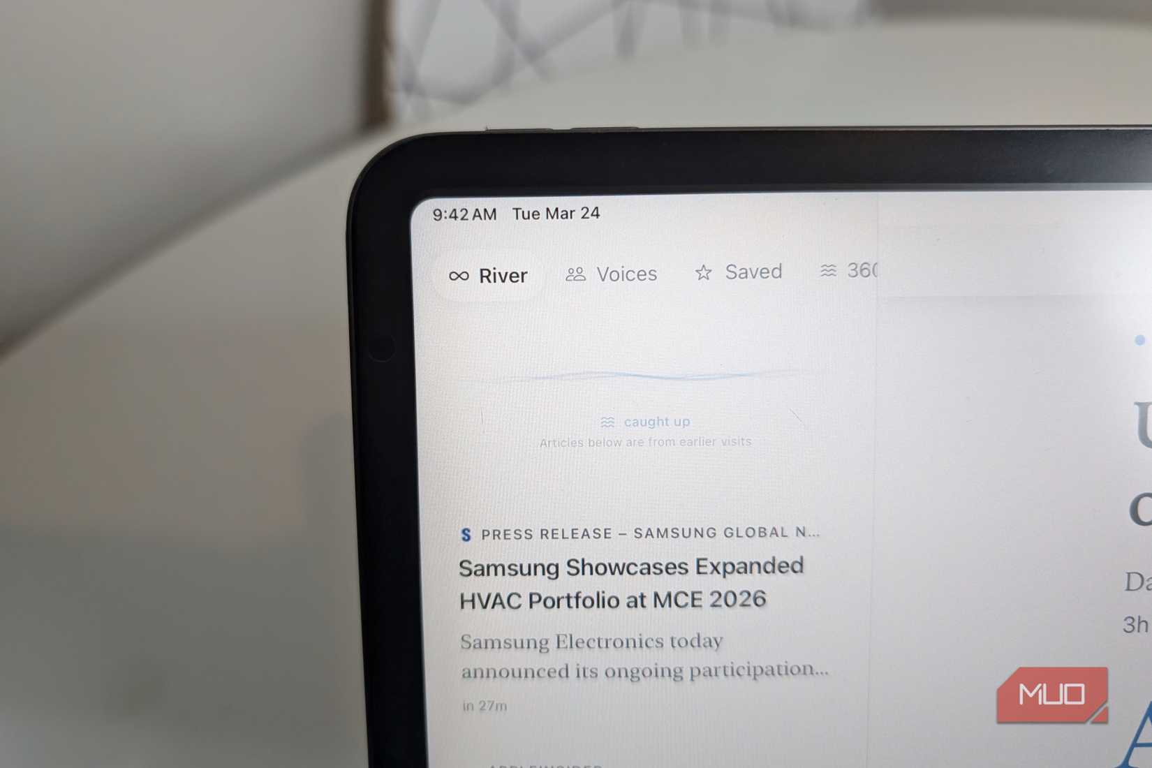 The Waterline at the top of the River in Current on MacBook Air