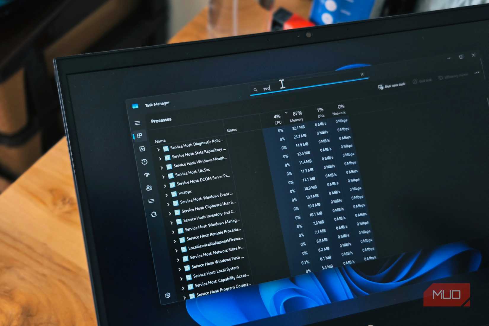 Windows Task Manager open on a HP Pavillion laptop 