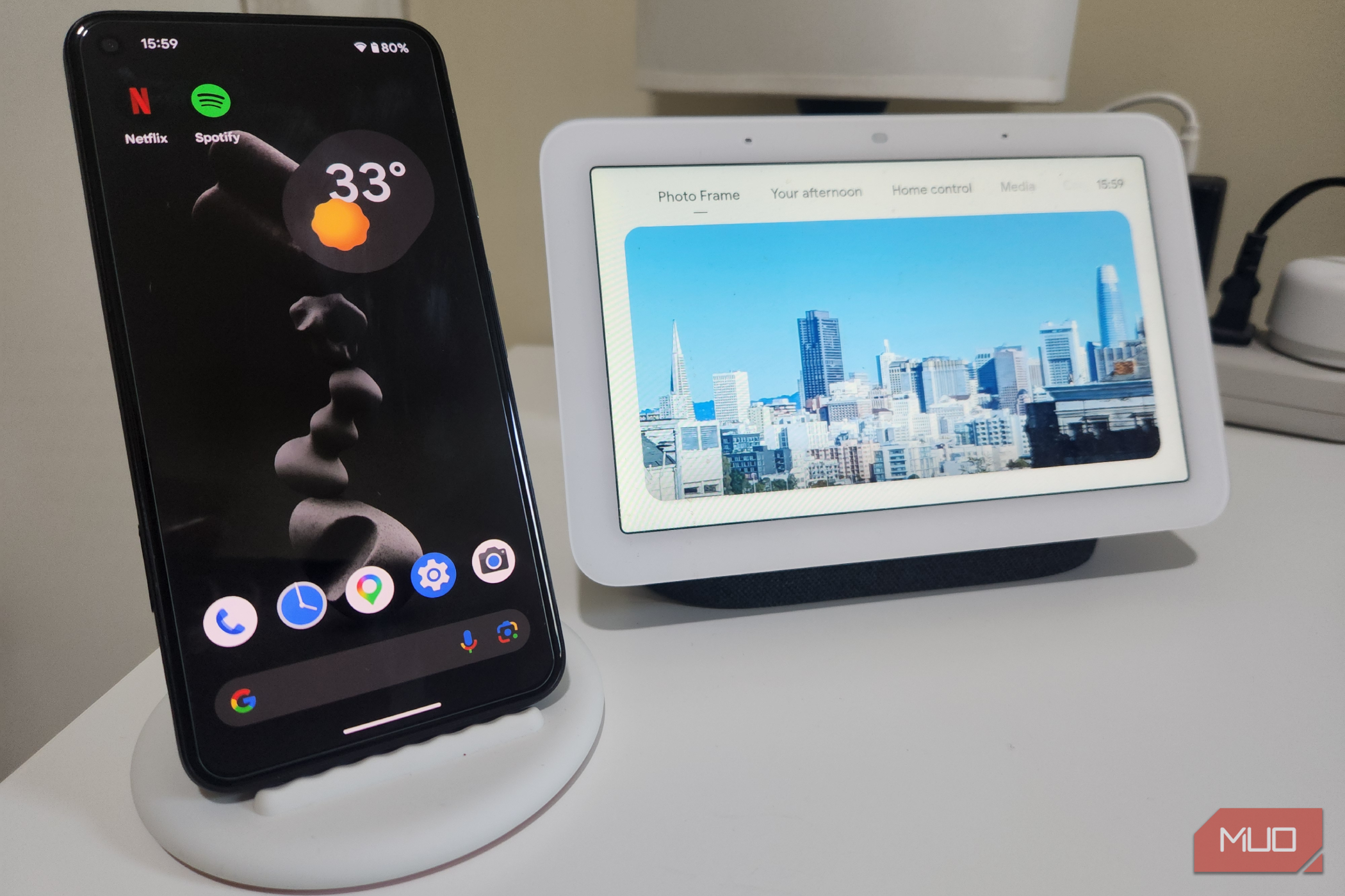 I replaced my smart speaker with an old Android phone and it does so much more
