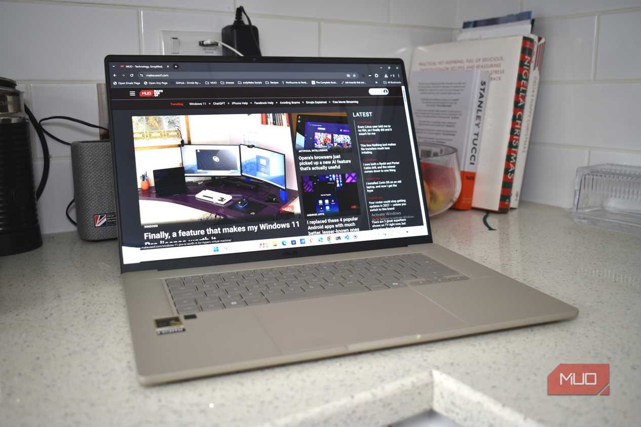 asus zenbook a16 open muo page.