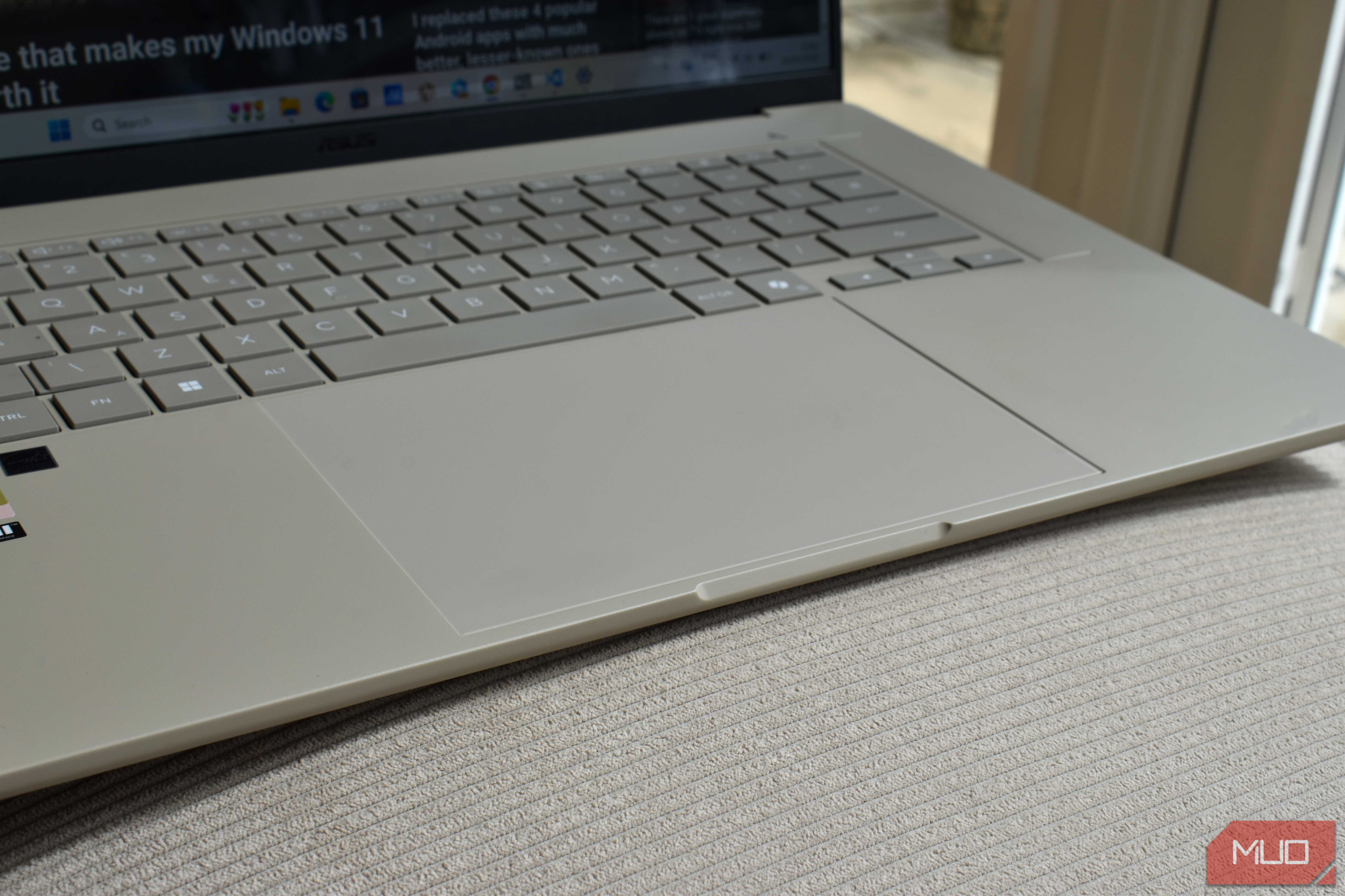 asus zenbook a16 touchpad
