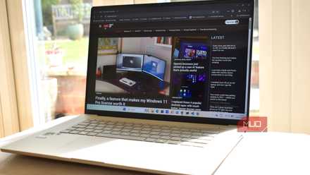 asus zenbook a16 wide open muo sunlight.