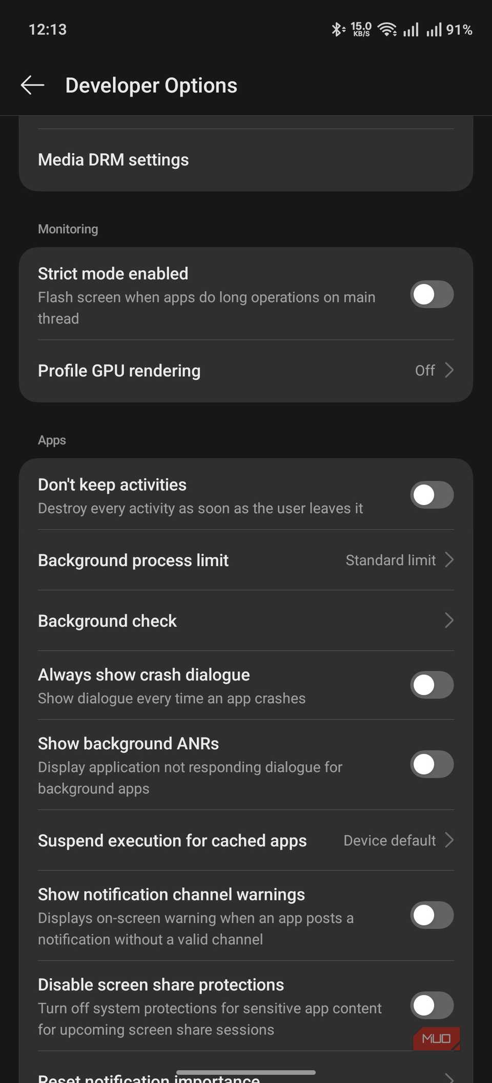 Developer options showing the Background Process Limiter