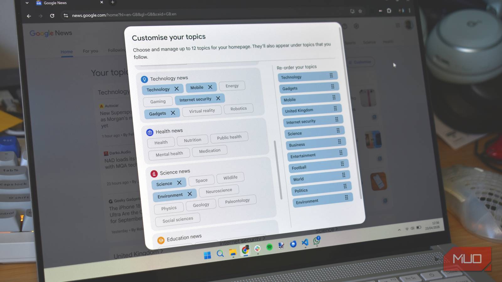 I turned my Chrome new tab into a Google Discover feed with 2 free extensions