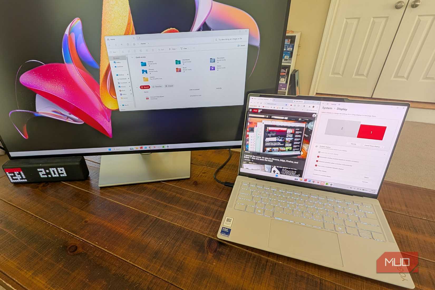 Lenovo Yoga 7 Slim Ultraと外部モニターの接続