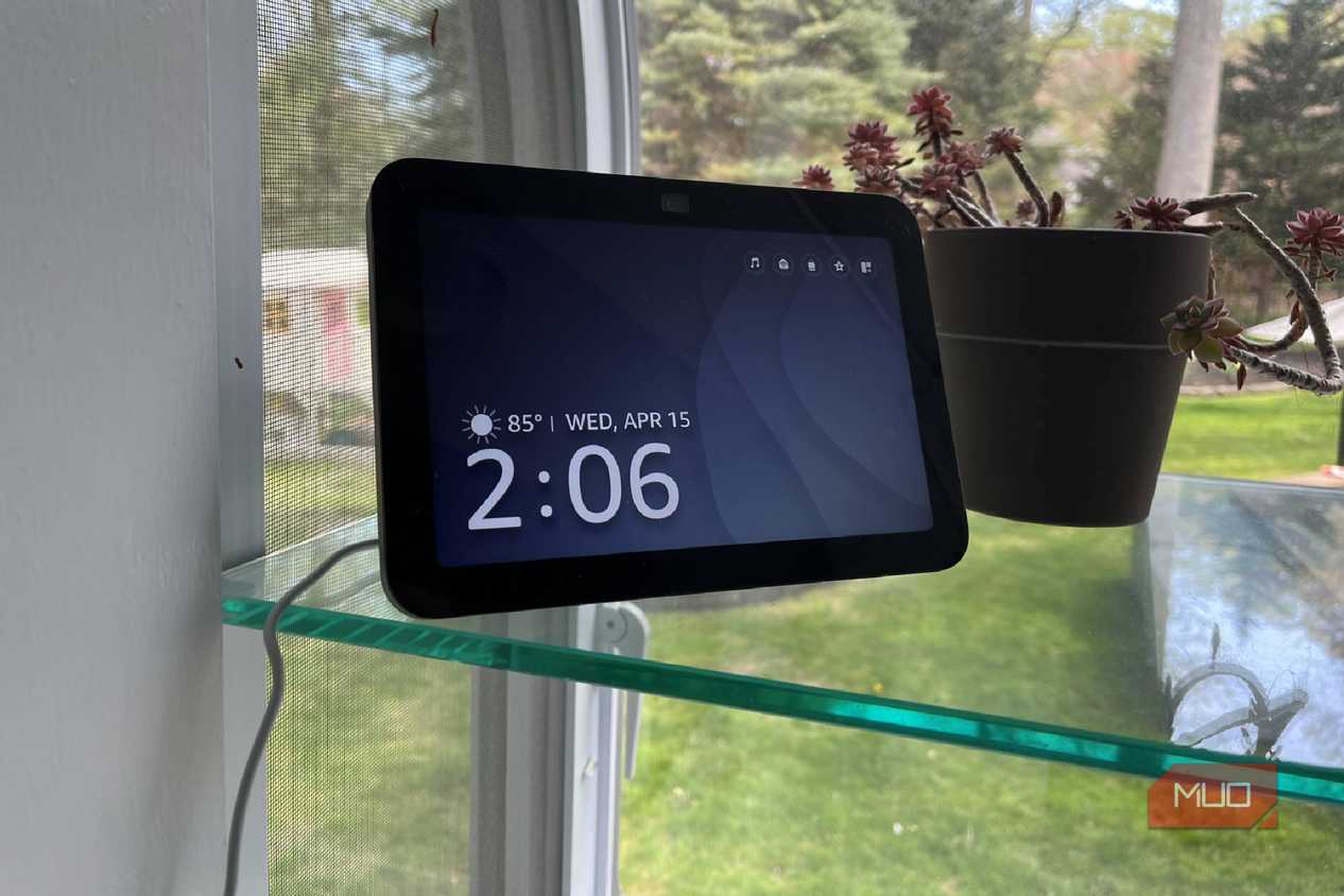 An Echo Show 8 smart speaker in a kitchen