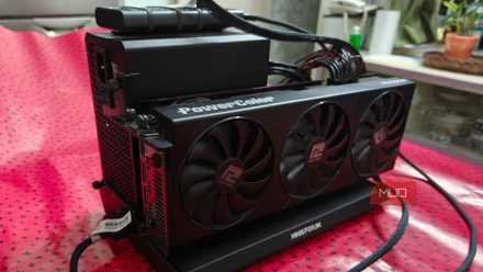 デスクトップ GPU をラップトップの M.2 スロットに接続したところ、実際に動作し始めました。 デスクトップ GPU をラップトップの M.2 スロットに接続したところ、実際に動作し始めました。
