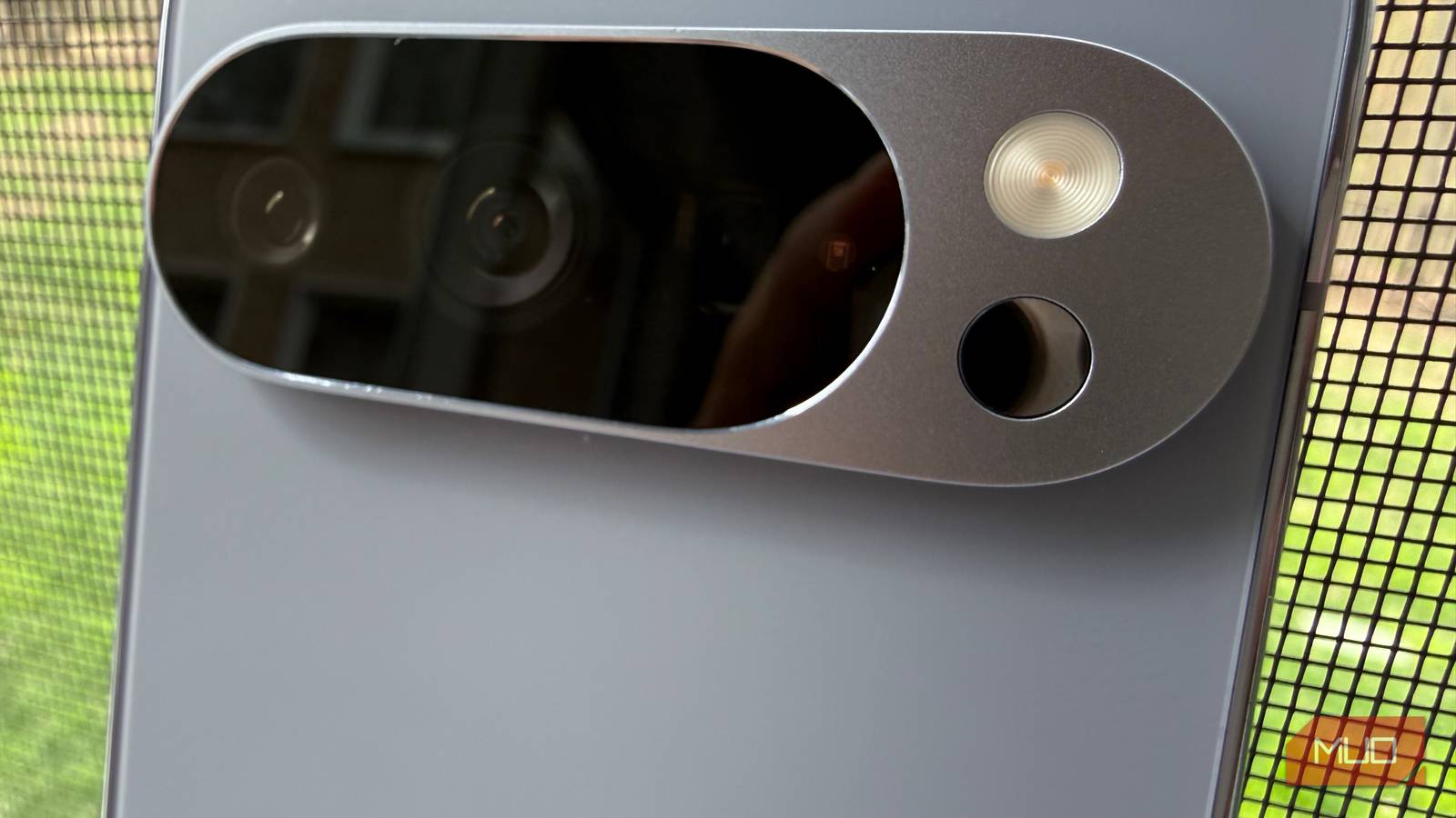 Most Pixel owners are ignoring one of the phone’s strangest built-in sensors