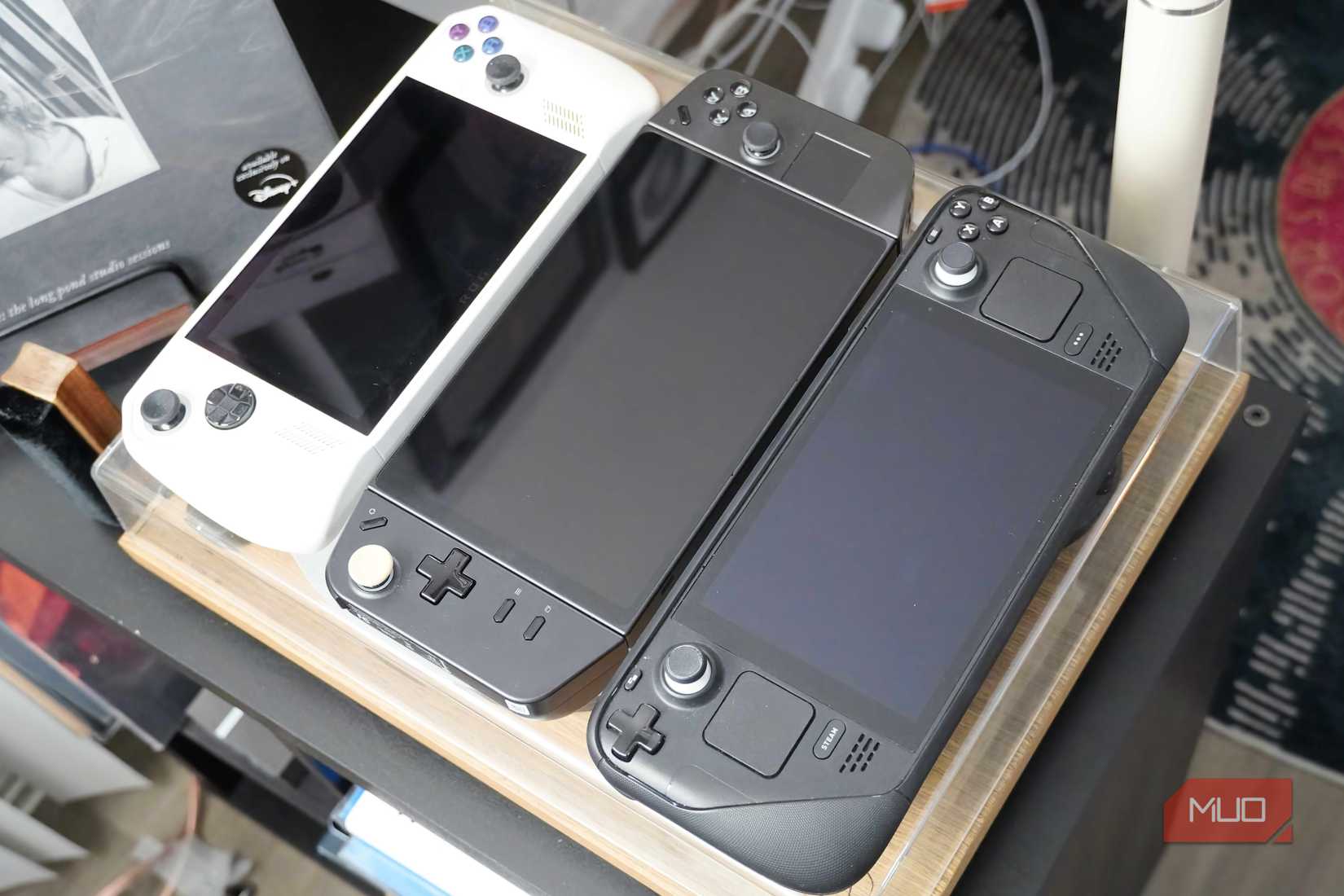 Gaming-Handhelds-3