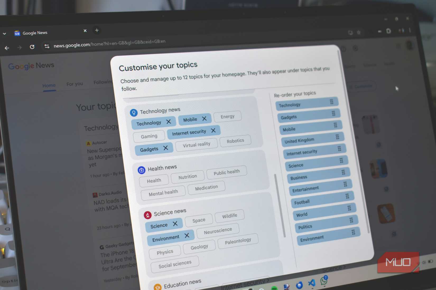 google news topic customization chrome extension.