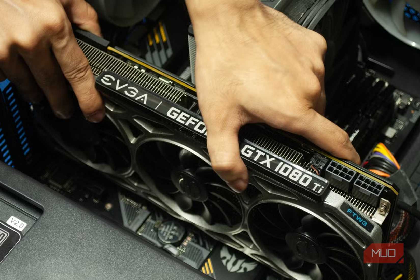 installing PCIe GPU slot