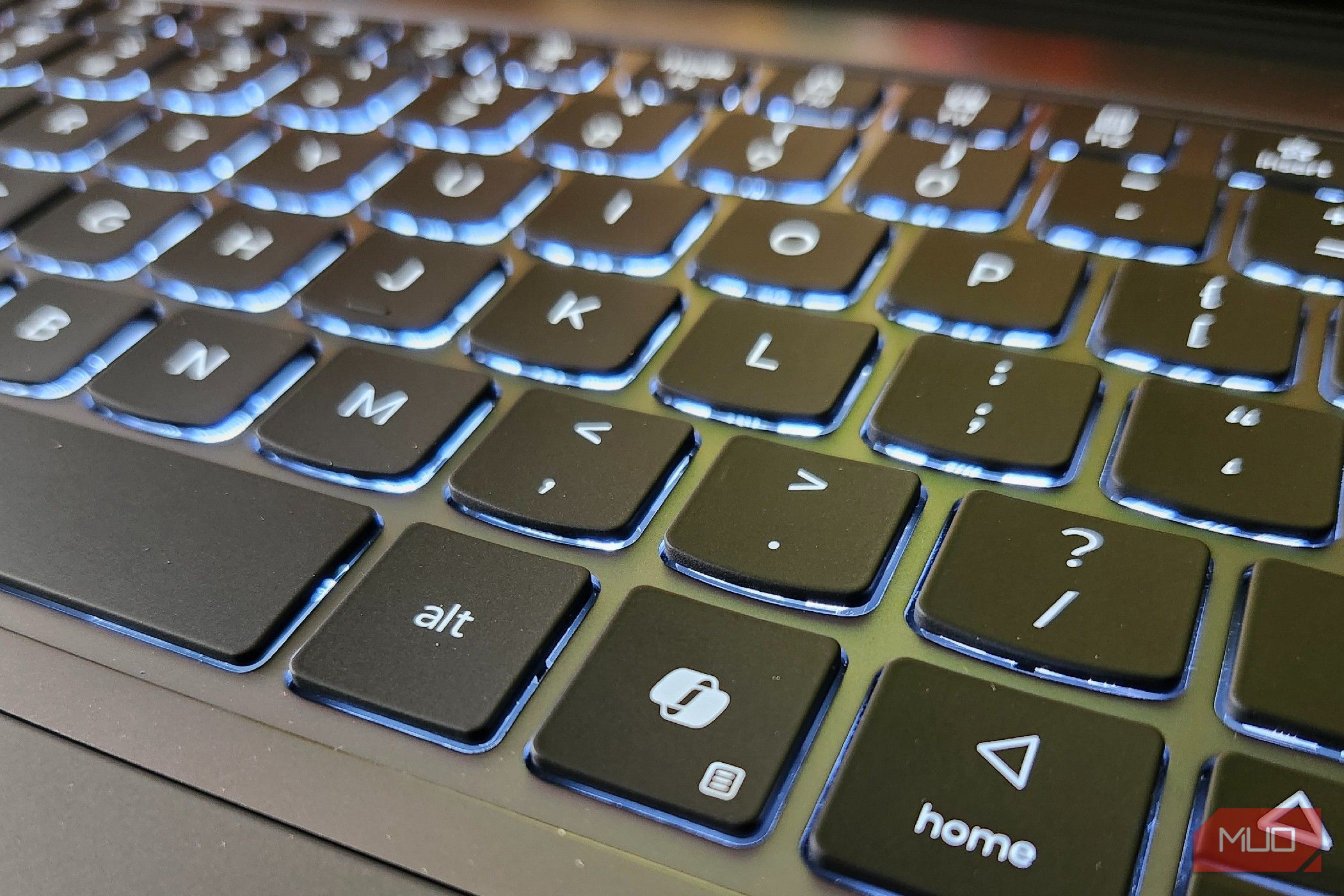 I reviewed the Lenovo Pro 9i Aura Edition, and this thing is absurd in ...