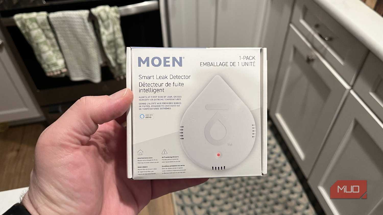 The box of a Moen Leak Detector