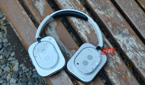 Nothing Headphone on a bench