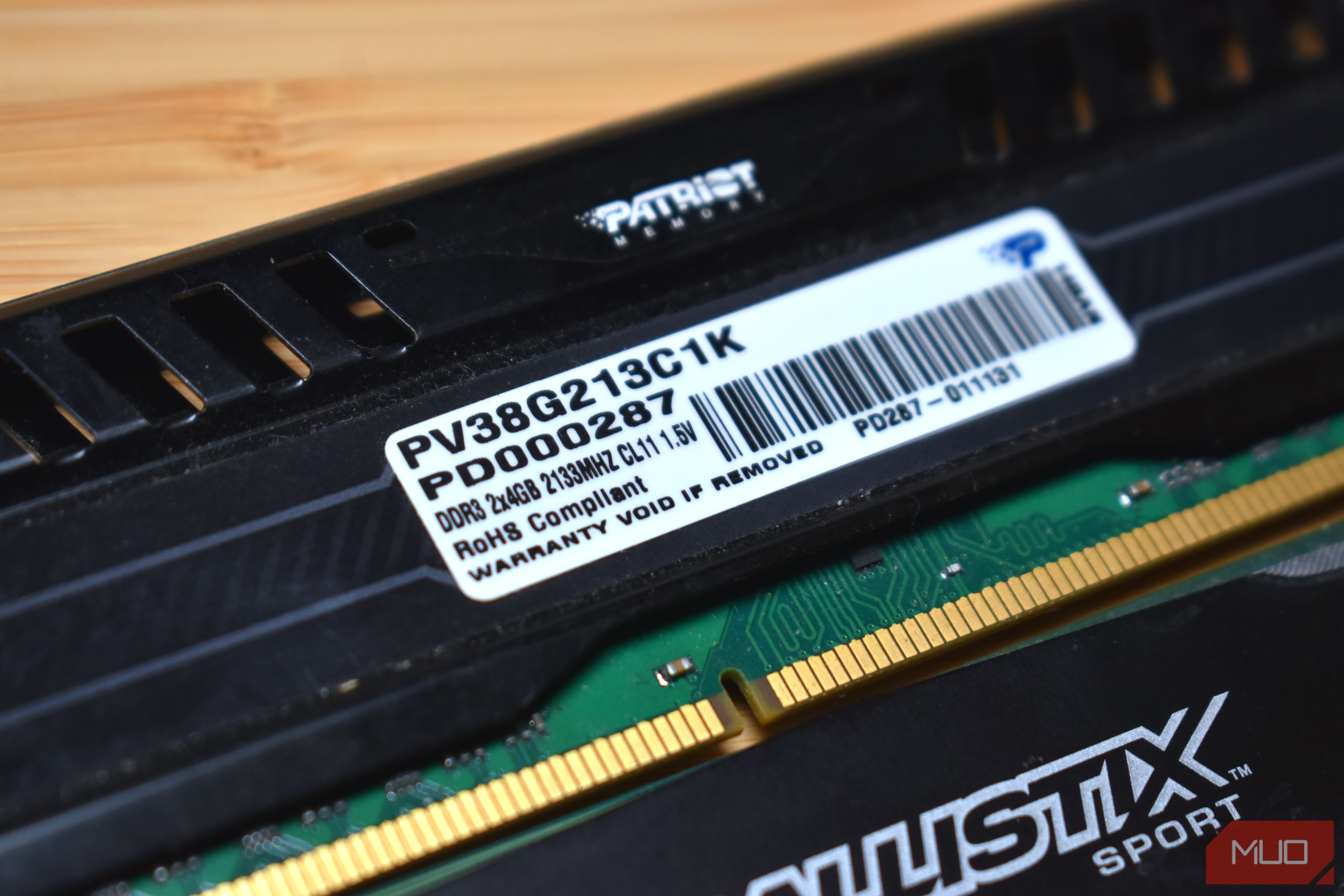 old ddr3 ram memory sticks with latency close up.
