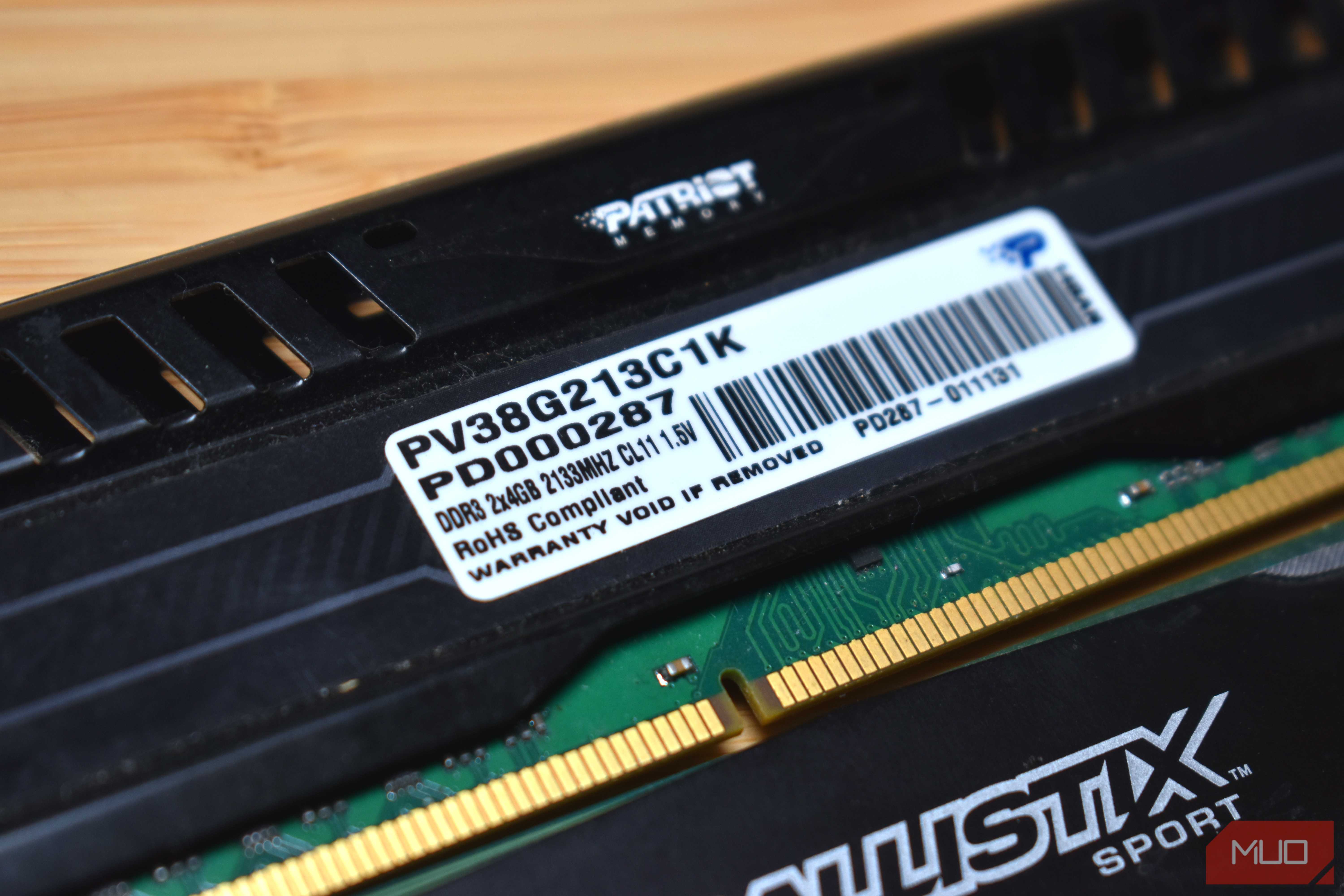 old ddr3 ram memory sticks with latency close up.