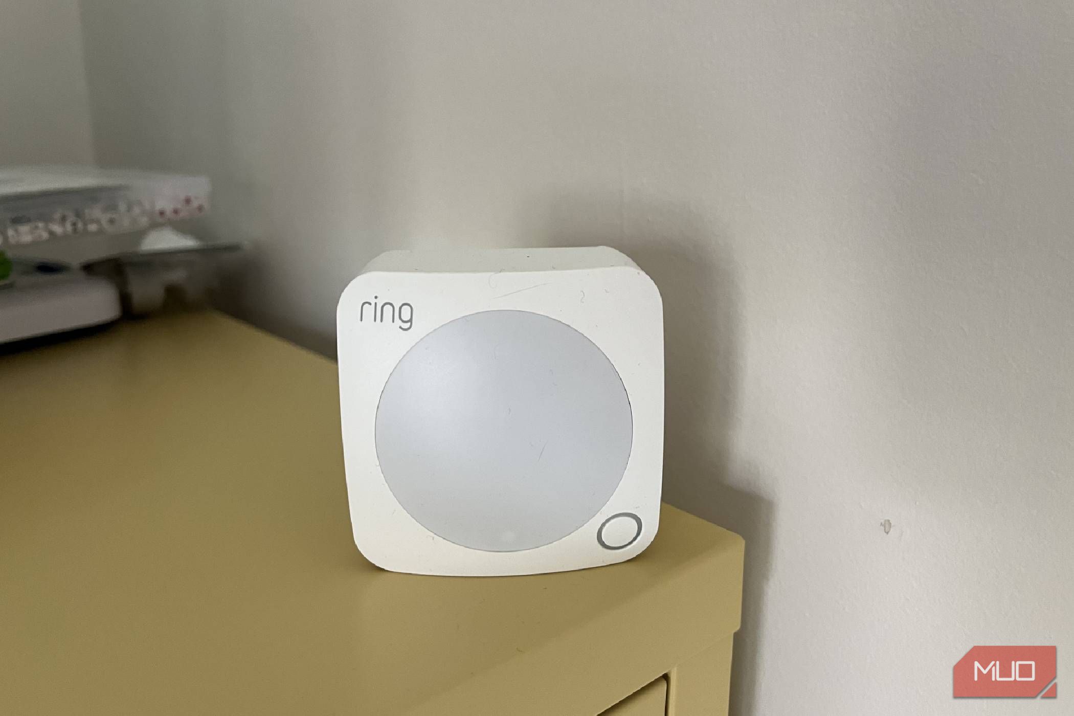 Imagen de la noticia: Este sensor de movimiento de 30 dólares ignora a tus mascotas pero atrapa a los intrusos (MakeUseOf Smart Home)