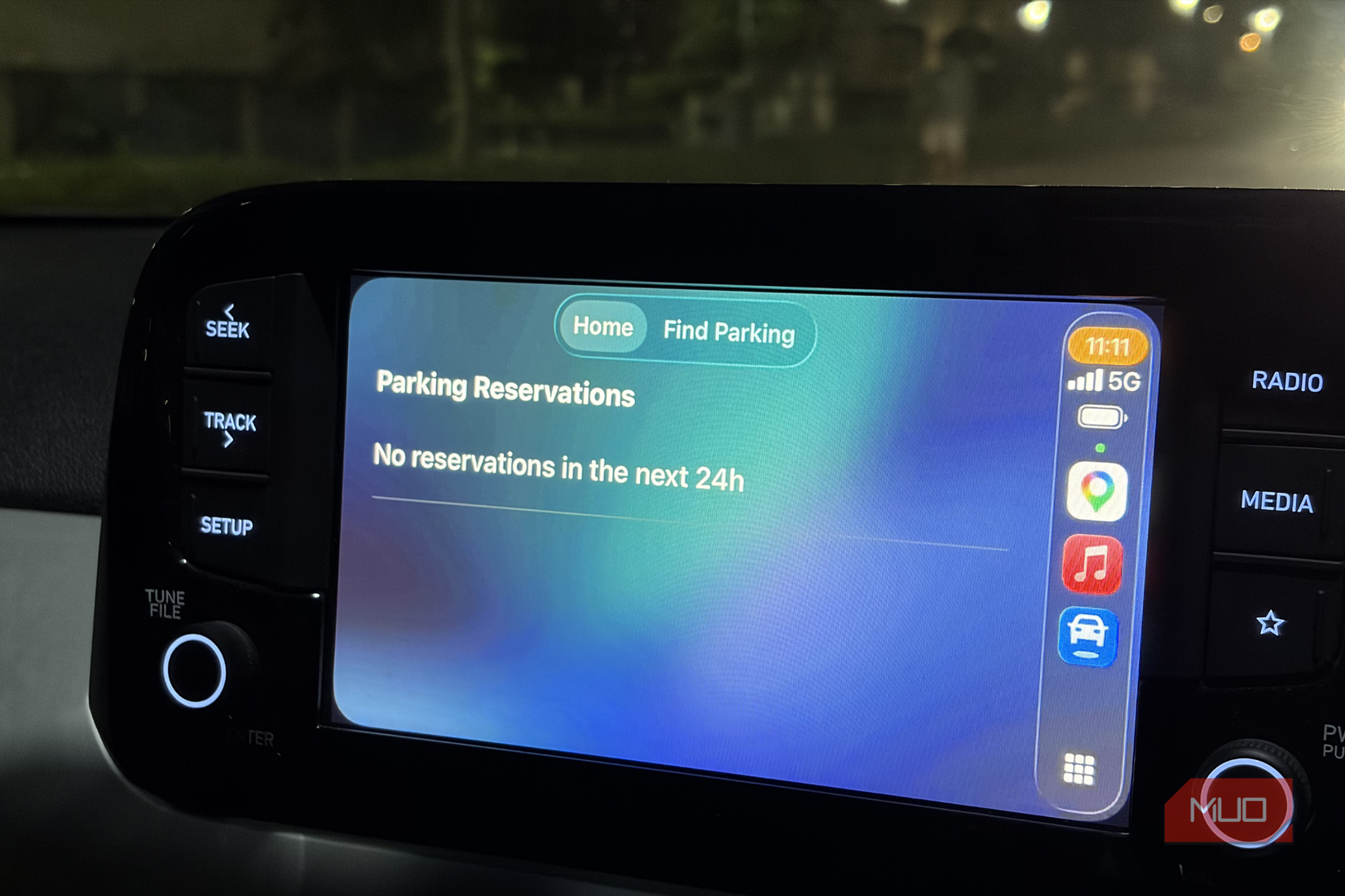 SpotHero parking reservations on Apple CarPlay